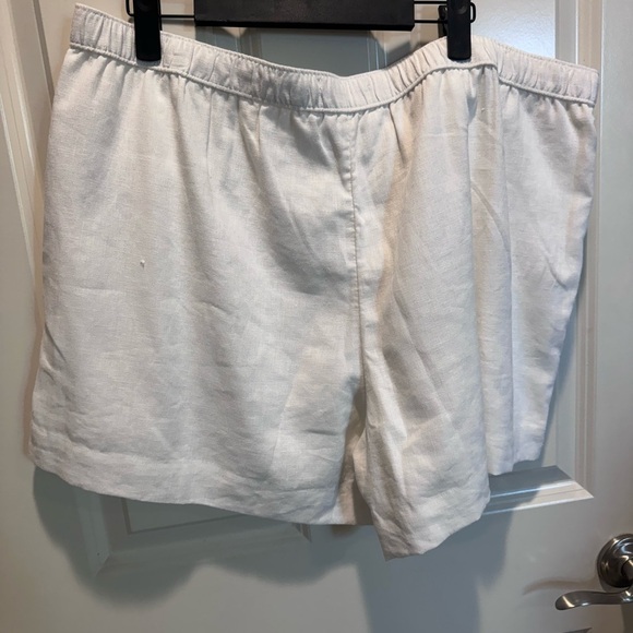 Abercrombie & Fitch White Linen Shorts - Picture 3 of 4
